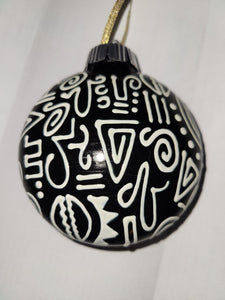 B/W linework ornament